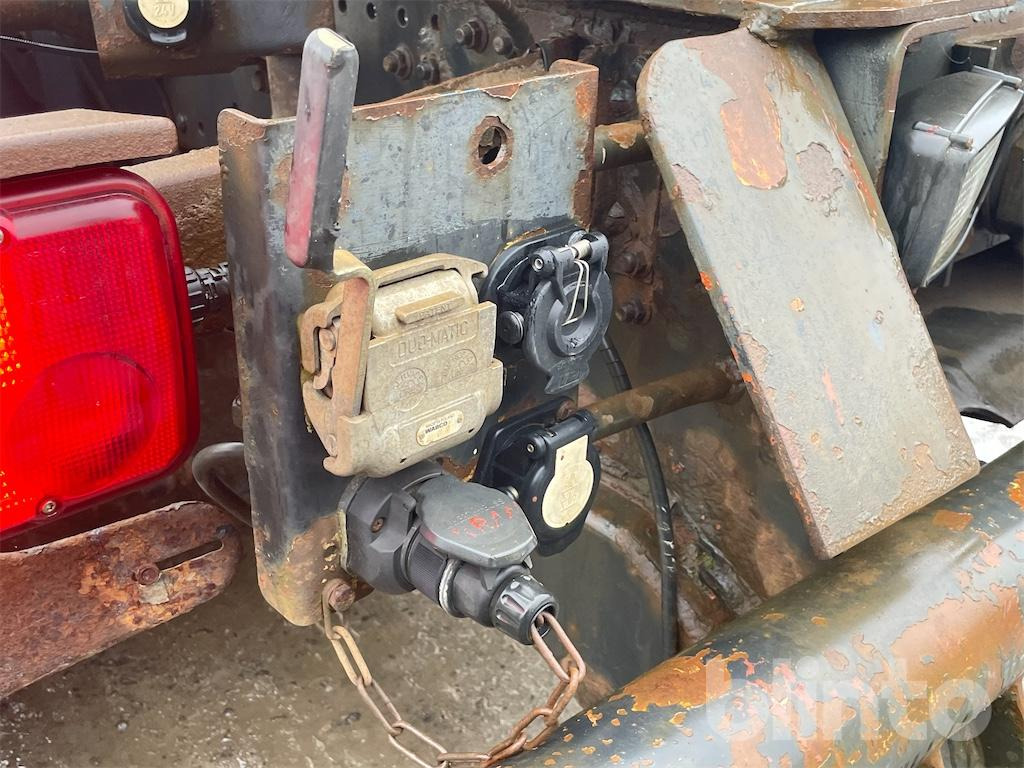 Camión multibasculante MAN TGA 26.430 (2007)