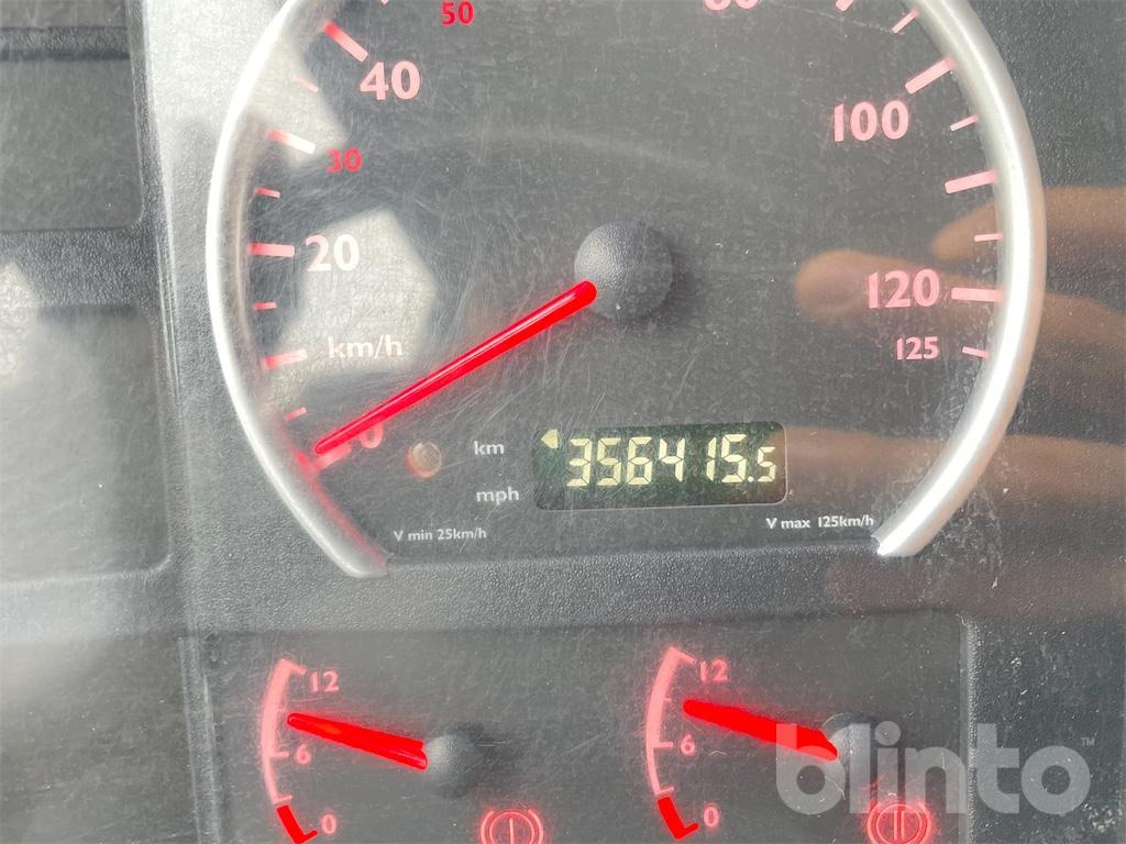 Camión multibasculante MAN TGA 26.430 (2007)