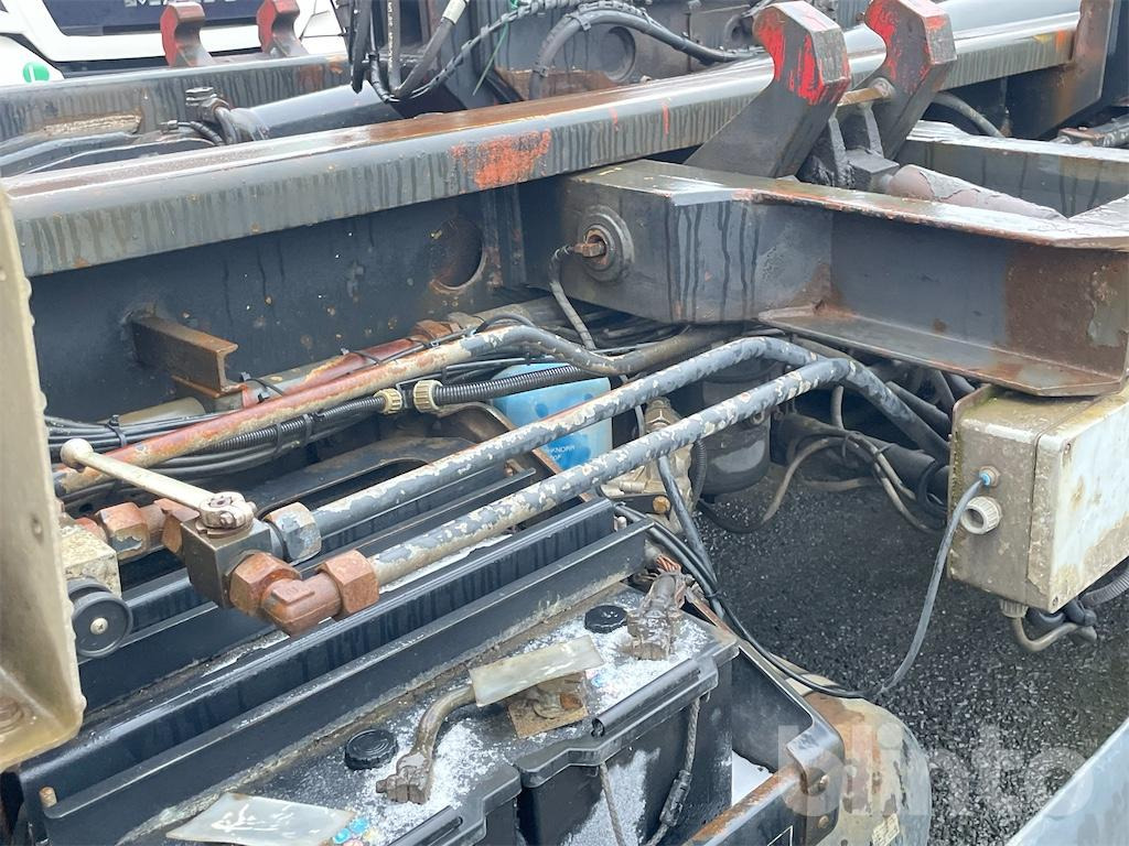 Camión multibasculante MAN TGA 26.430 (2007)