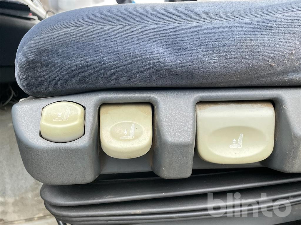 Camión multibasculante MAN TGA 26.430 (2007)