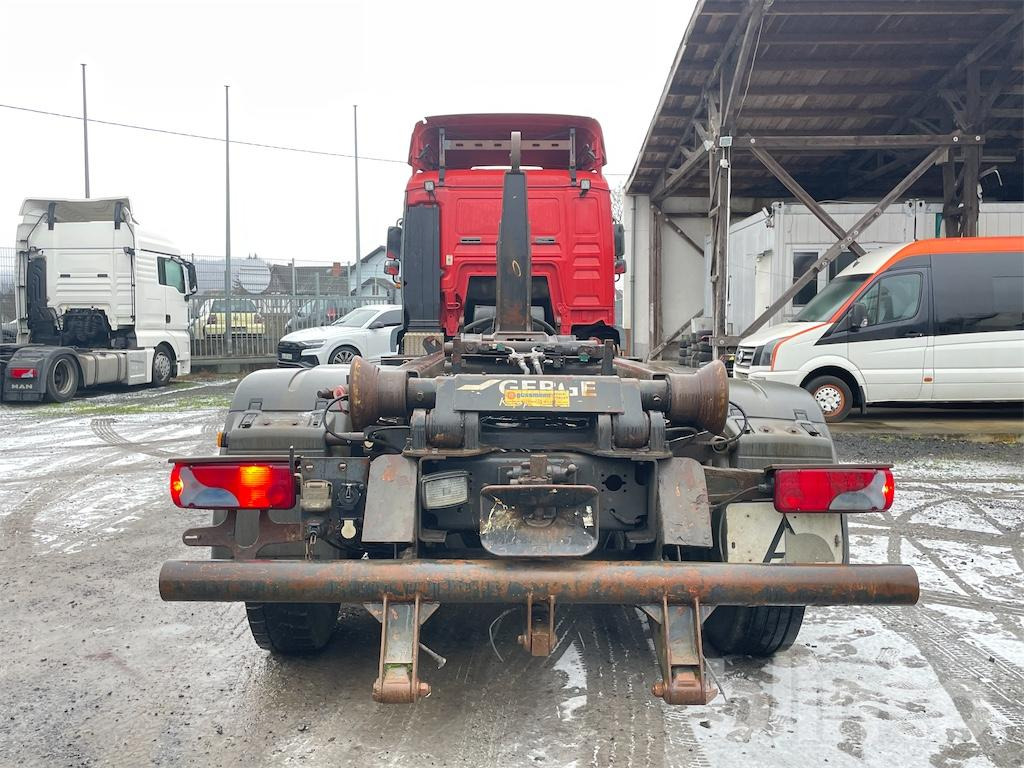 Camión multibasculante MAN TGA 26.430 (2007)