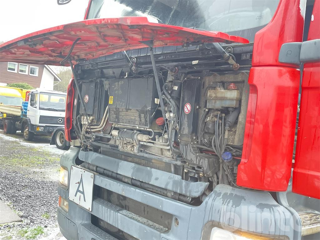 Camión multibasculante MAN TGA 26.430 (2007)