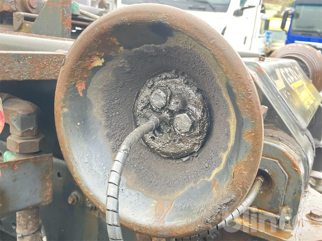 Camión multibasculante MAN TGA 26.430 (2007)