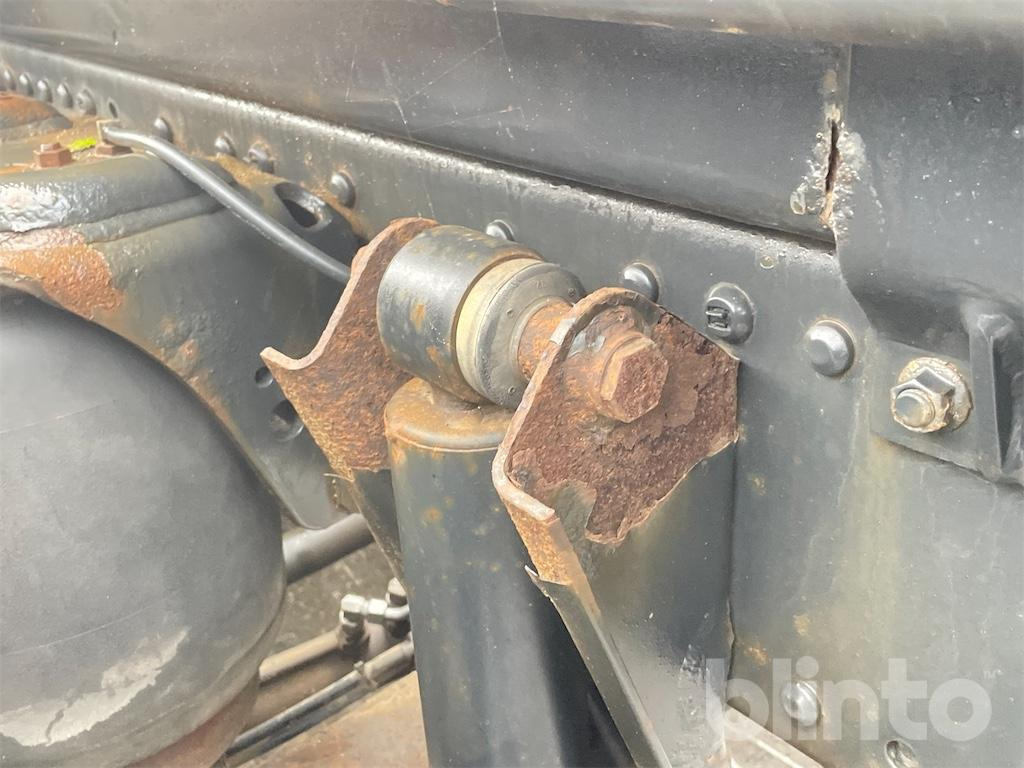 Camión multibasculante MAN TGA 26.430 (2007)