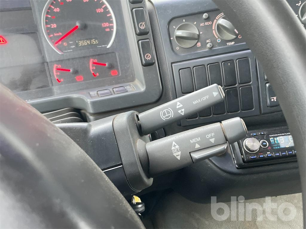 Camión multibasculante MAN TGA 26.430 (2007)