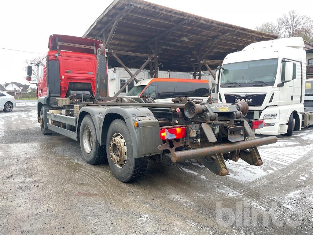 Camión multibasculante MAN TGA 26.430 (2007)