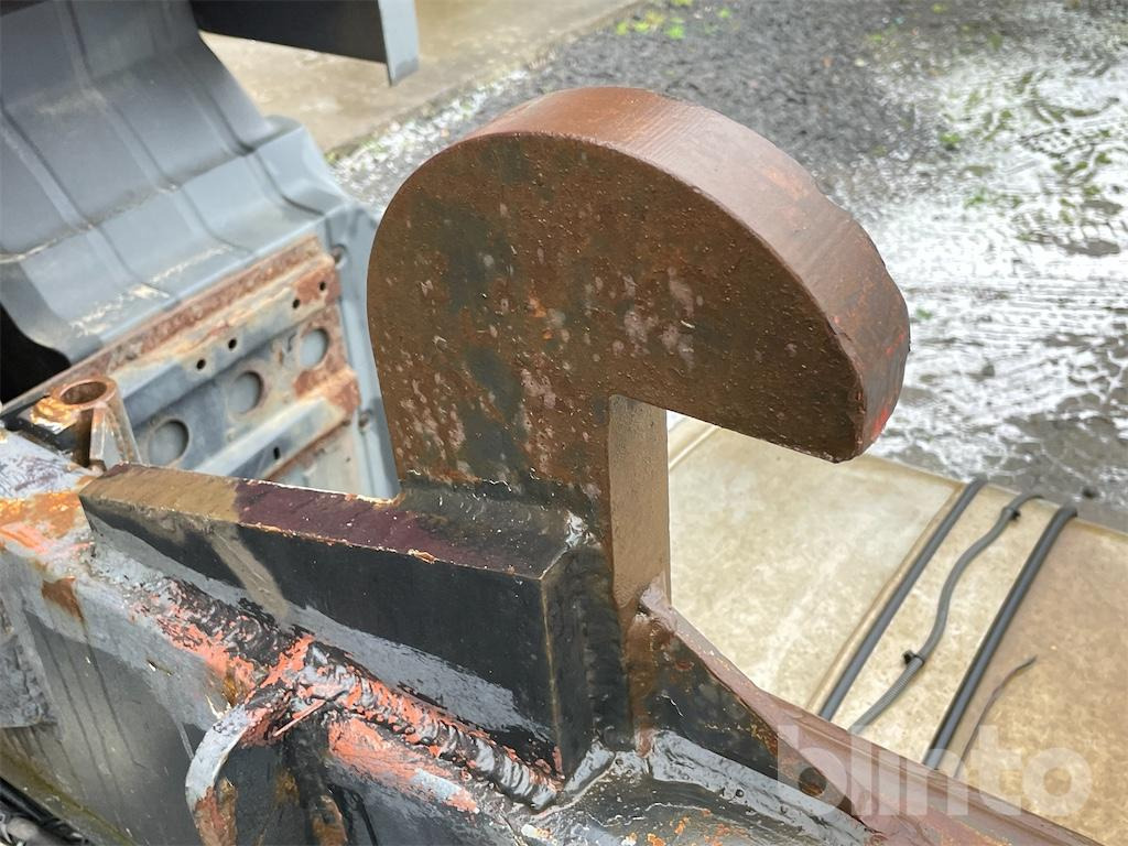 Camión multibasculante MAN TGA 26.430 (2007)