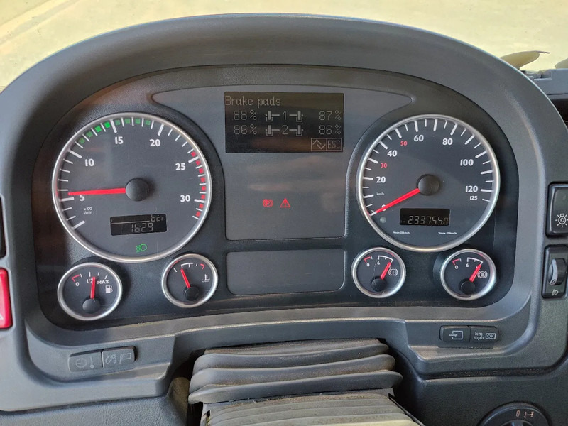 Camión multibasculante MAN TGA 28.310 Container / Fassi F130