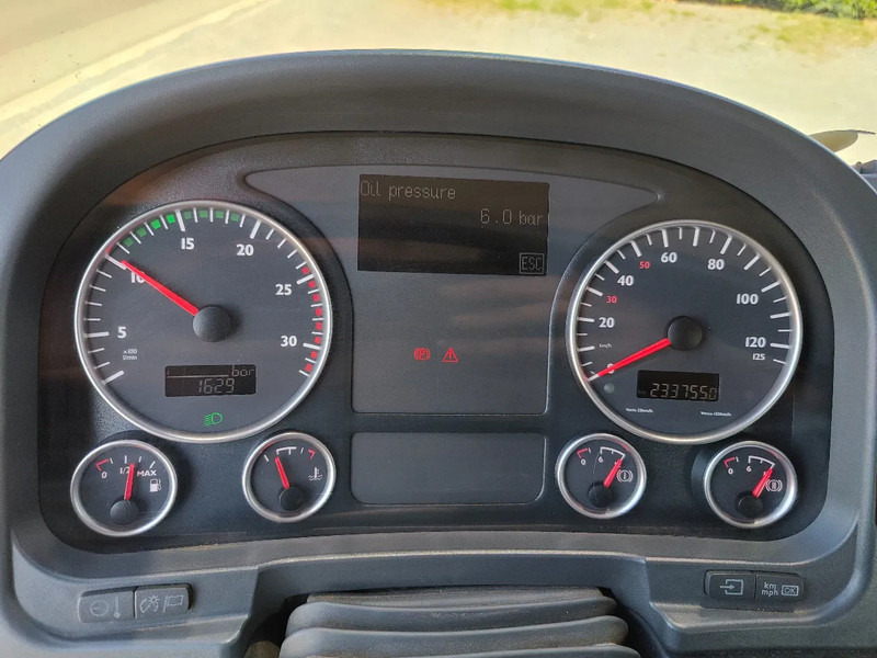 Camión multibasculante MAN TGA 28.310 Container / Fassi F130