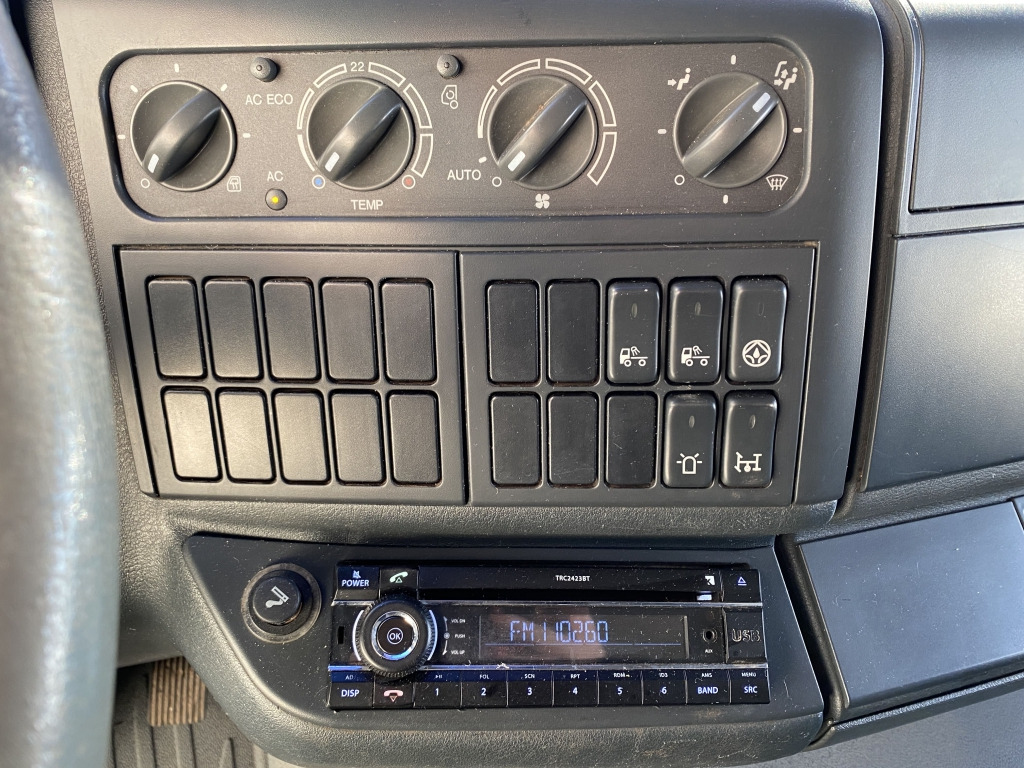 Camión multibasculante MAN TGA 33.390 6x6 BB