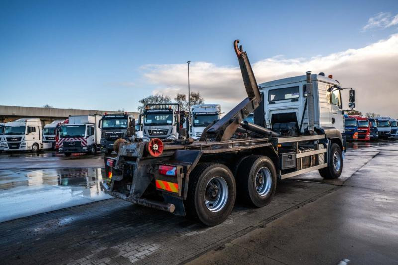 Camión multibasculante MAN TGA 33.430 BB