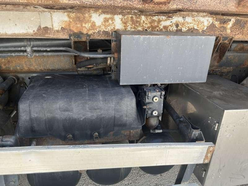 Camión multibasculante MAN TGA 35.440 8X4