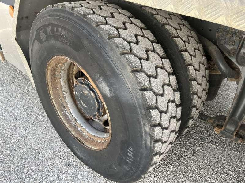 Camión multibasculante MAN TGA 35.440 8X4