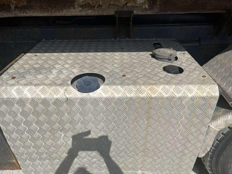 Camión multibasculante MAN TGA 35.440 8X4