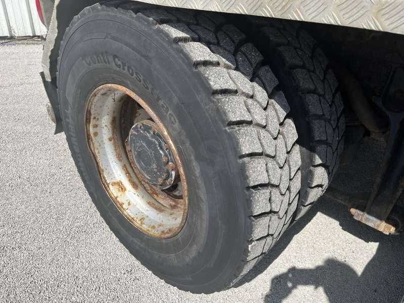 Camión multibasculante MAN TGA 35.440 8X4