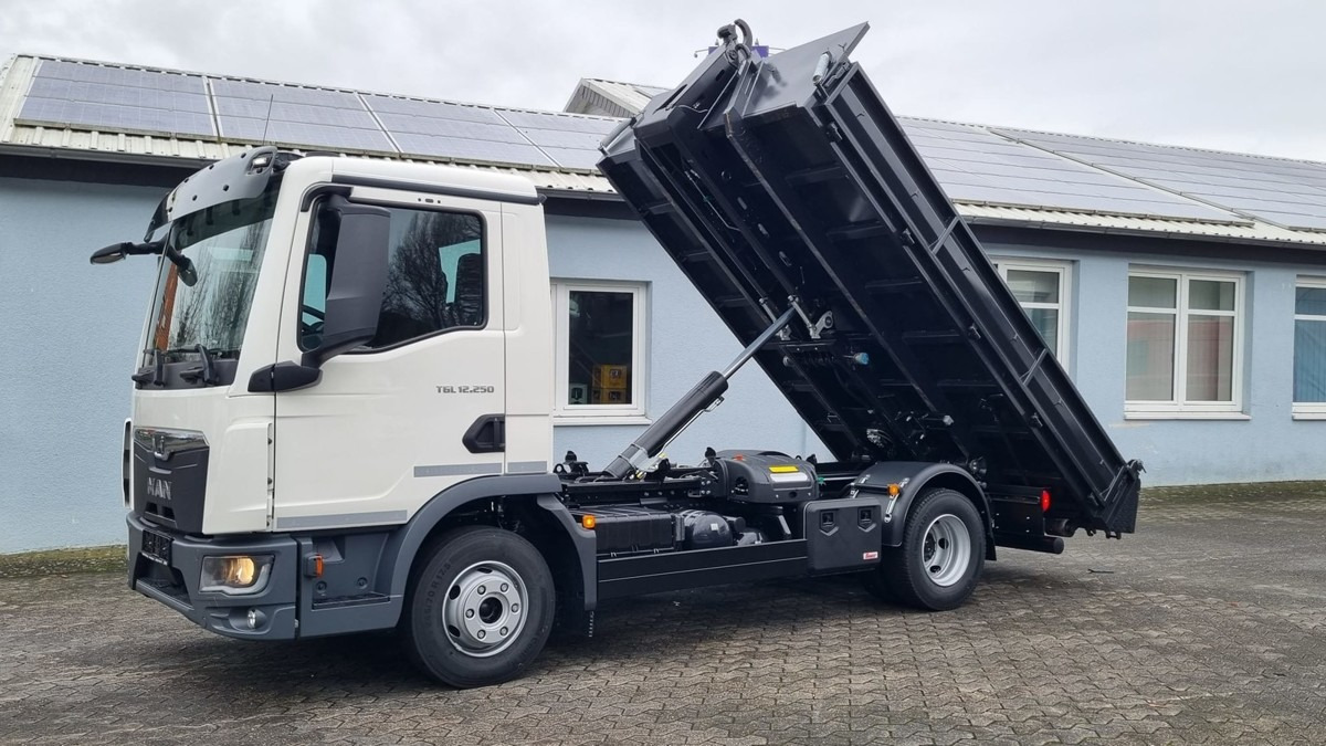 Camión multibasculante MAN TGL 12.250 BL NEU City Abrollkipper Tipmatik