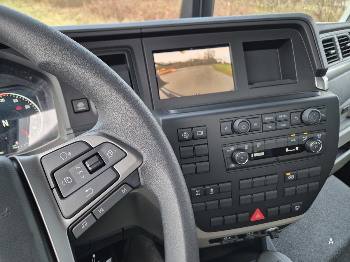 Camión multibasculante MAN TGM 15.290 BL Abrollkipper PowerMatic Standheiz.