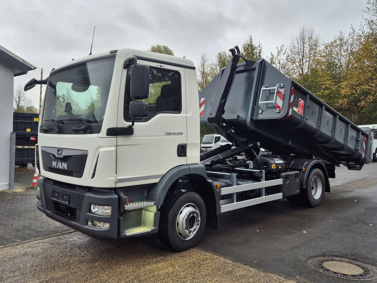 Camión multibasculante MAN TGM 15.290 BL Aut. Abrollkipper AHK