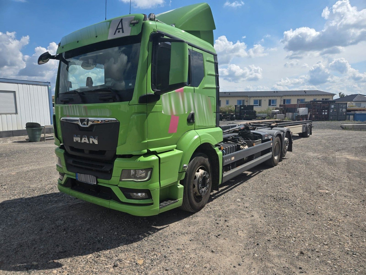 Camión multibasculante MAN TGS 2651 Abrollkipper HIAB Lift -Lenkachse