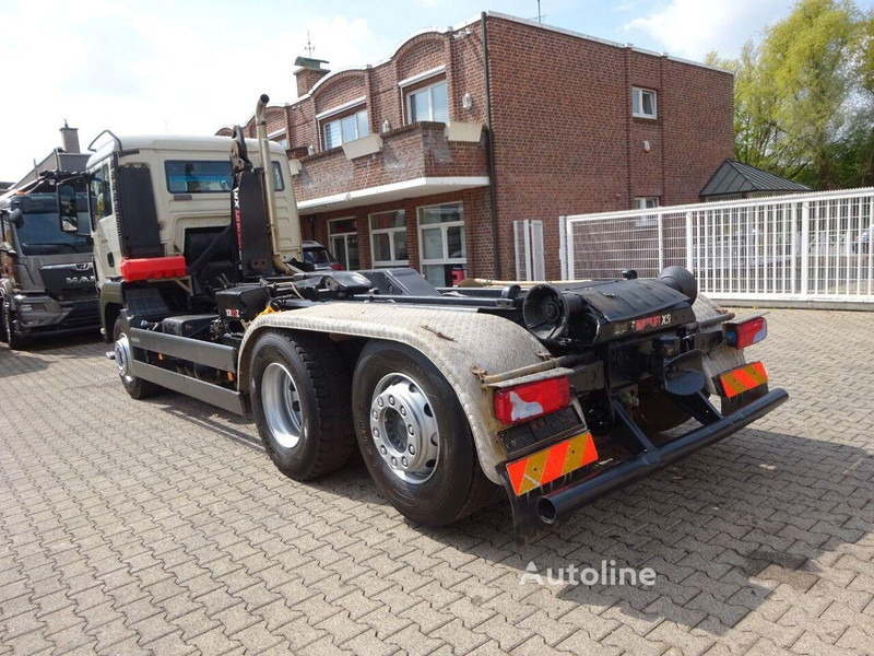 Camión multibasculante MAN TGS 26.320 - Hook lift truck