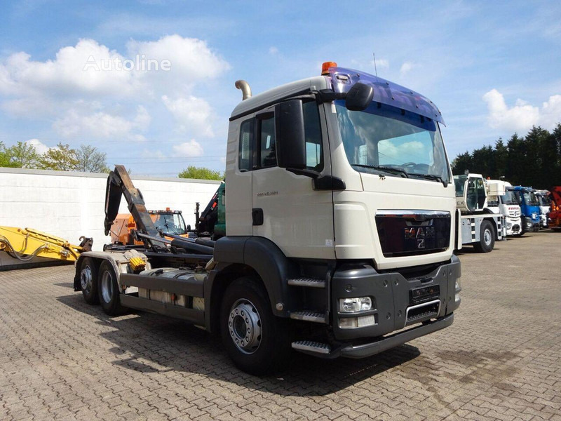 Camión multibasculante MAN TGS 26.320 - Hook lift truck