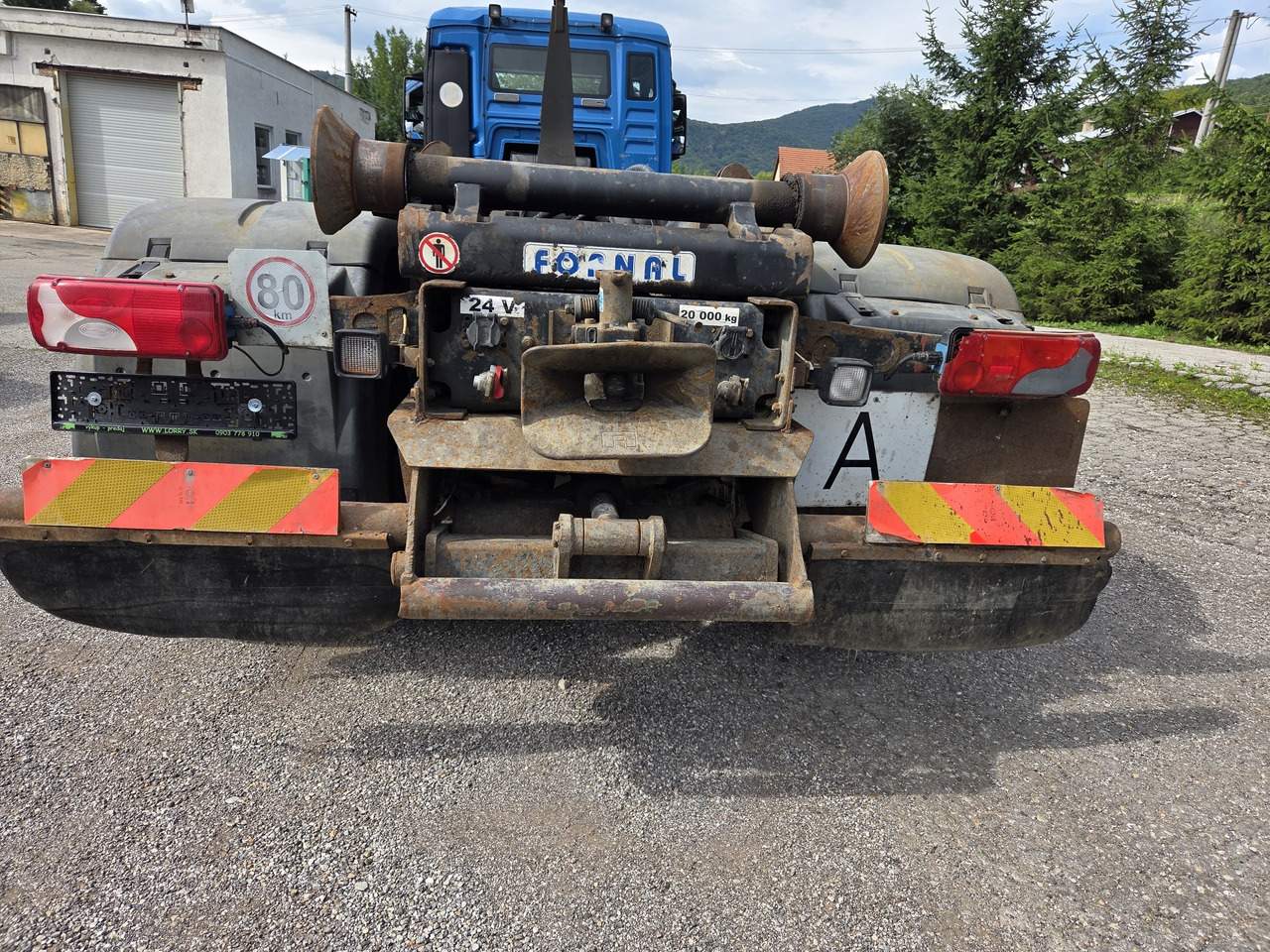 Camión multibasculante MAN TGS 26.400 6X4BB 20 TON abrollkipper