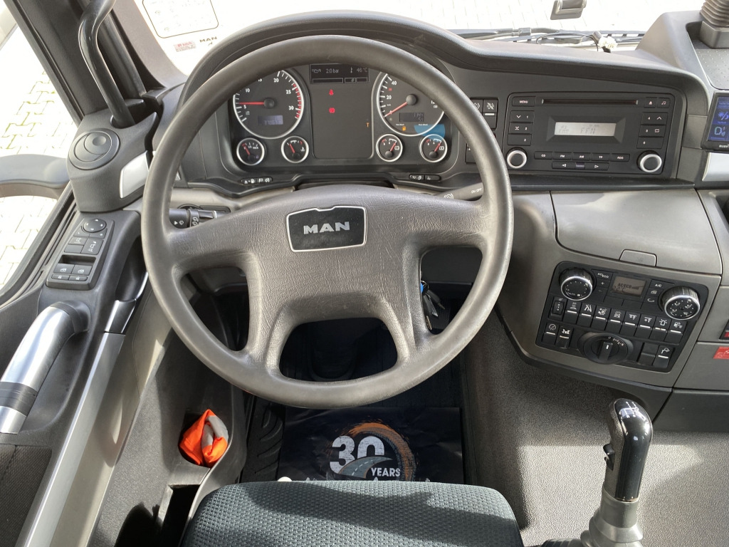 Camión multibasculante MAN TGS 26.400 6x4 H-4 BL