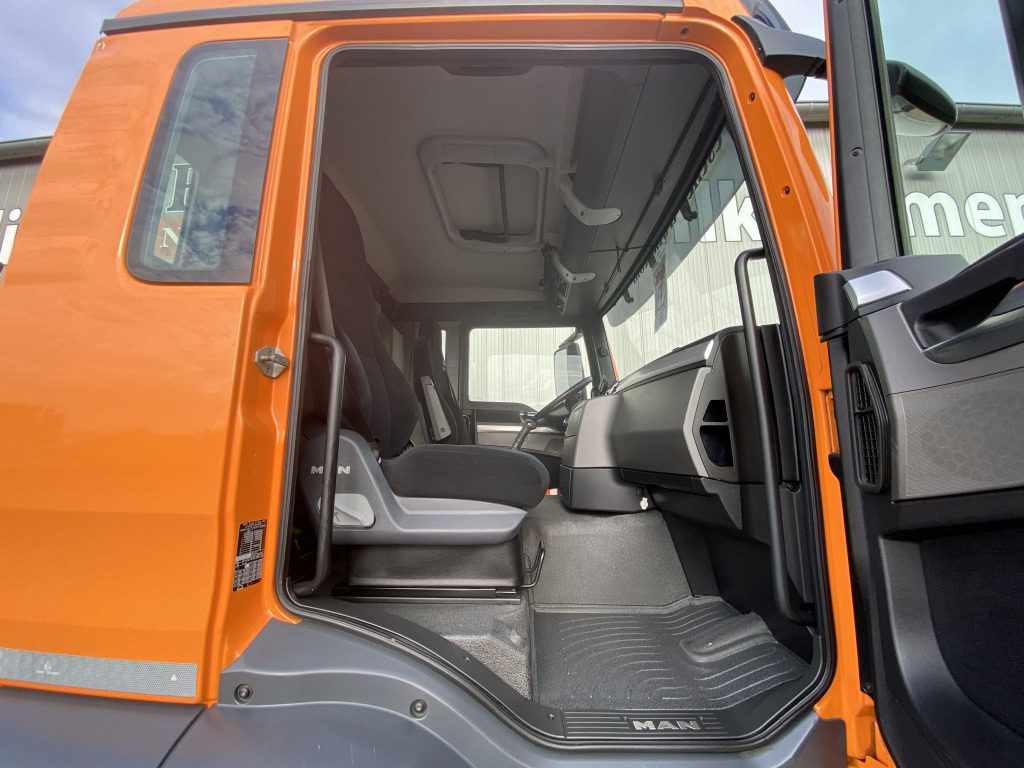 Camión multibasculante MAN TGS 26.400 6x4 H-4 BL