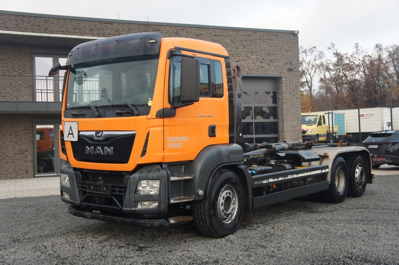 Camión multibasculante MAN TGS 26.420 Abrollkipper Meiller