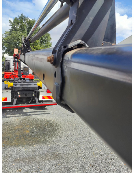 Camión multibasculante MAN TGS 26.420 Container / Palfinger PK18002