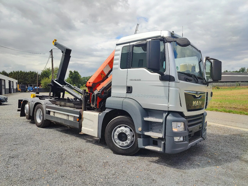 Camión multibasculante MAN TGS 26.420 Container / Palfinger PK18002