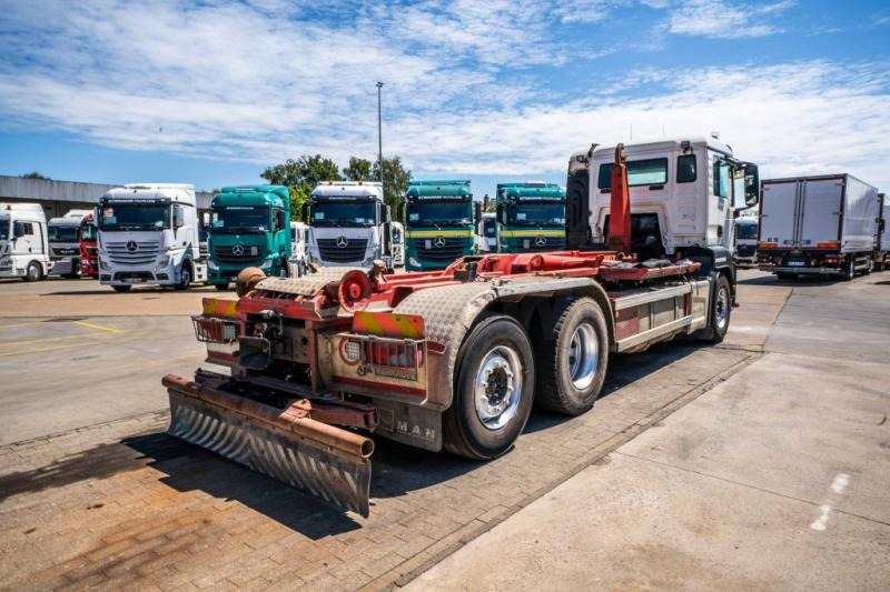 Camión multibasculante MAN TGS 26.440 BL - AJK