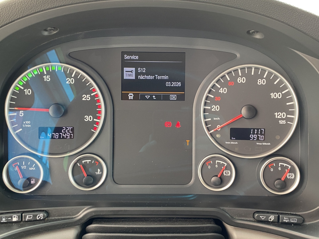 Camión multibasculante MAN TGS 26.460 6x2-4 BL