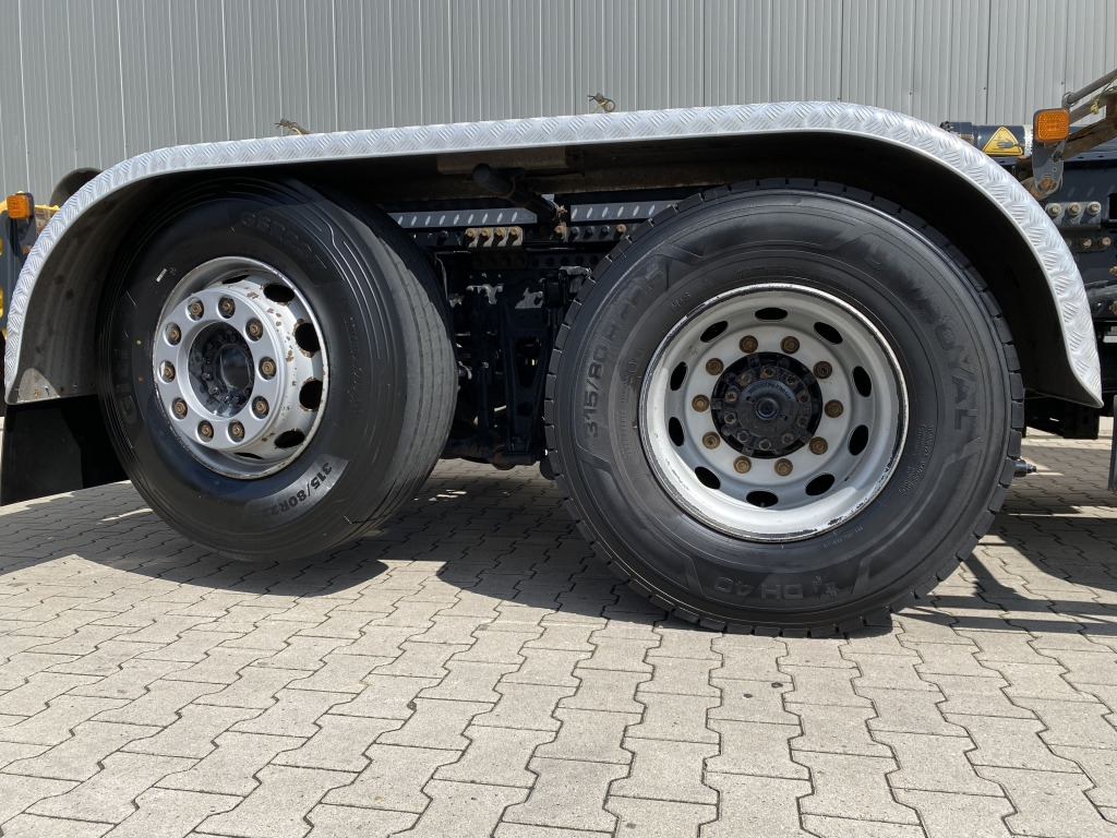 Camión multibasculante MAN TGS 26.460 6x2-4 BL