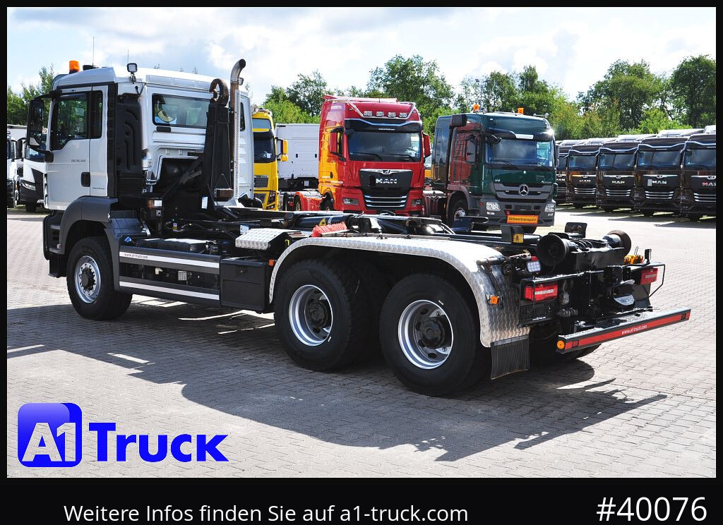 Camión multibasculante MAN TGS 26.460 BL 6X6H,  Meiller, Funk