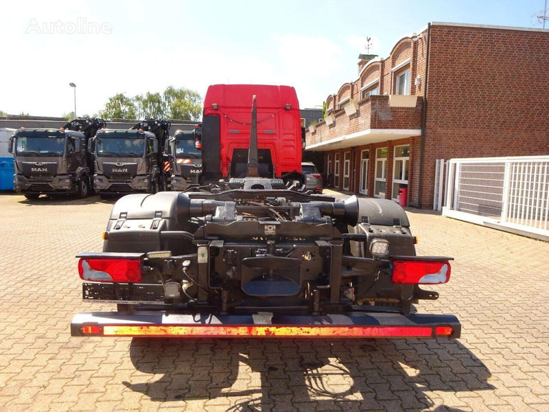 Camión multibasculante MAN TGS 26.480 Hook lift truck 6x2