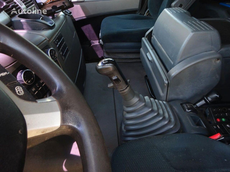 Camión multibasculante MAN TGS 26.480 Hook lift truck 6x2