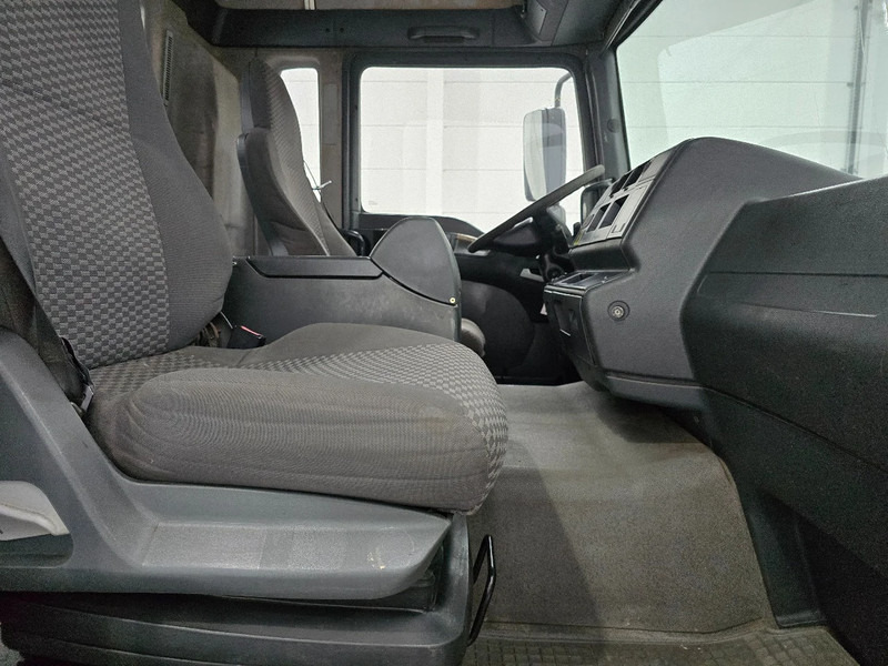 Camión multibasculante MAN TGS 28.360 6x2 / AIRCO / LIFTAS