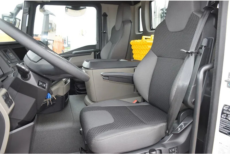 Camión multibasculante MAN TGS 33.440