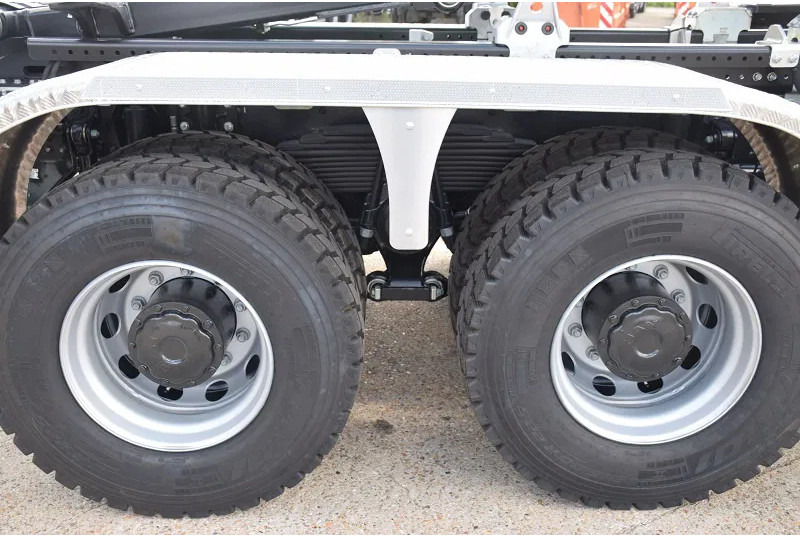 Camión multibasculante MAN TGS 33.440