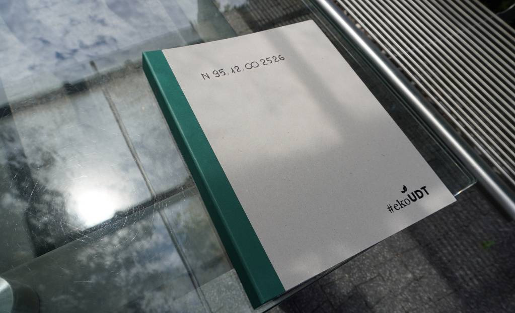 Camión multibasculante MAN TGS 35.400 8×4 HYVA LIFT 32.56 SE hooklift