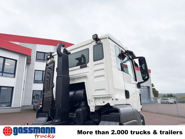 Camión multibasculante MAN TGS 35.480 8x4 BL, PriTarder, Navi