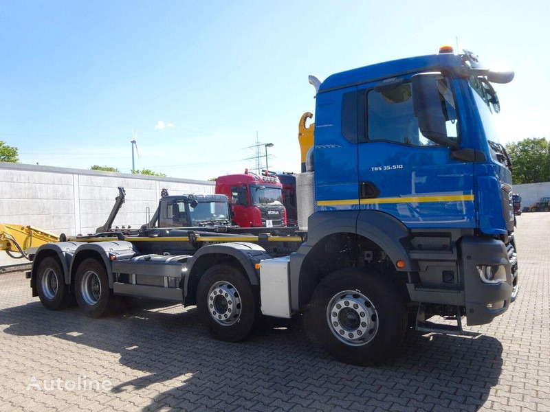 Camión multibasculante MAN TGS 35.510 Hook lift truck 8x4