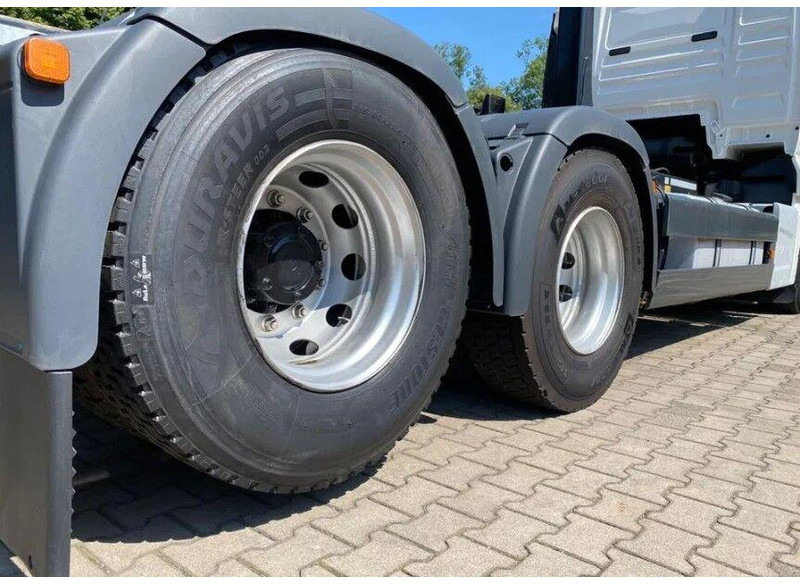 Camión multibasculante MAN TGX 26.440