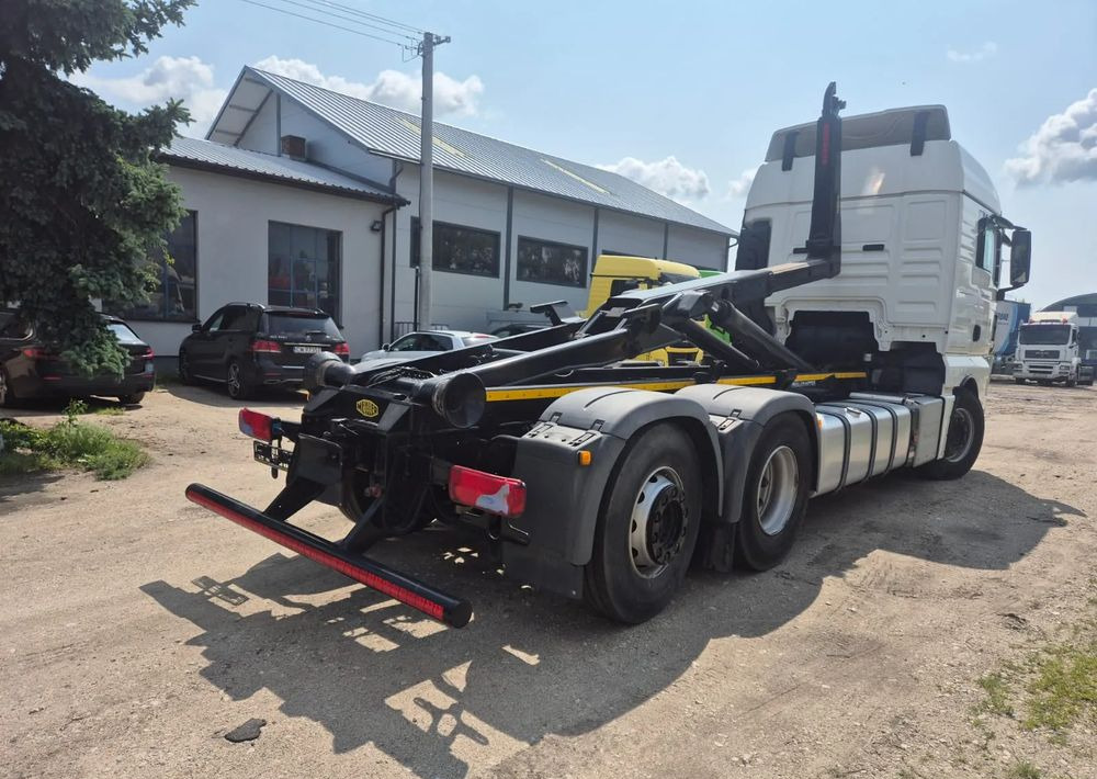 Camión multibasculante MAN TGX 26-460 Hakowiec oś skrętna