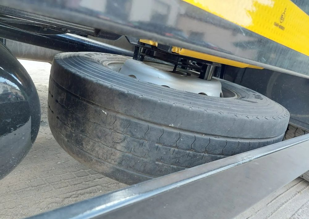 Camión multibasculante MAN TGX 26-500 Hakowiec oś skrętna