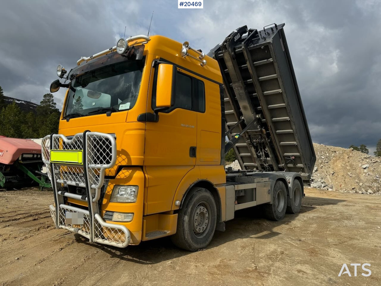 Camión multibasculante MAN TGX 26.540