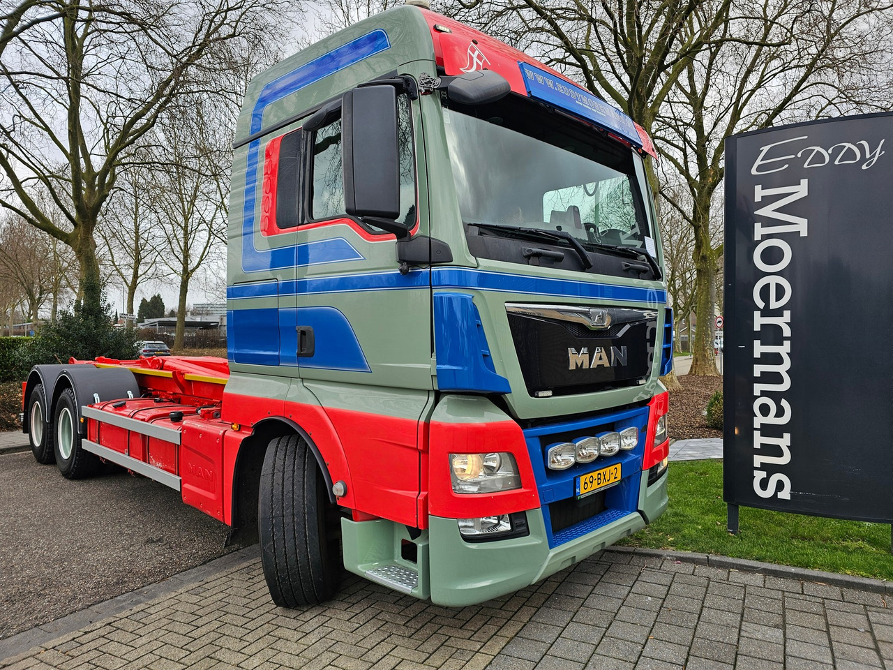 Camión multibasculante MAN TGX 26.560 XLX 6X4