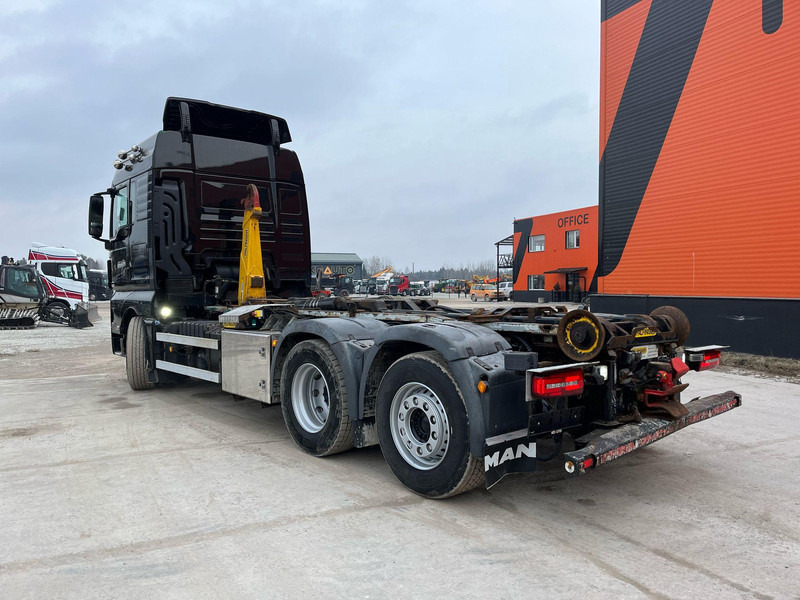 Camión multibasculante MAN TGX 26.580 6x2 PALFINGER T 20 ton / L=5400 mm / XLX CAB / INTARDER