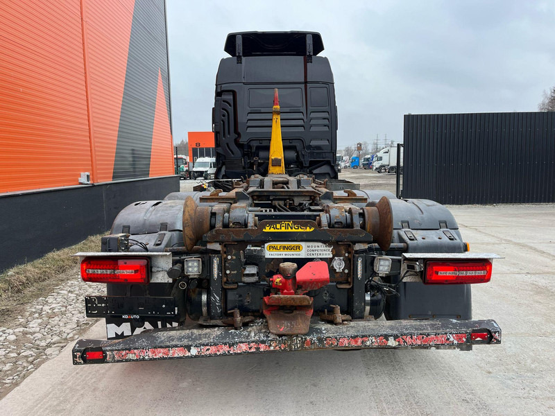 Camión multibasculante MAN TGX 26.580 6x2 PALFINGER T 20 ton / L=5400 mm / XLX CAB / INTARDER